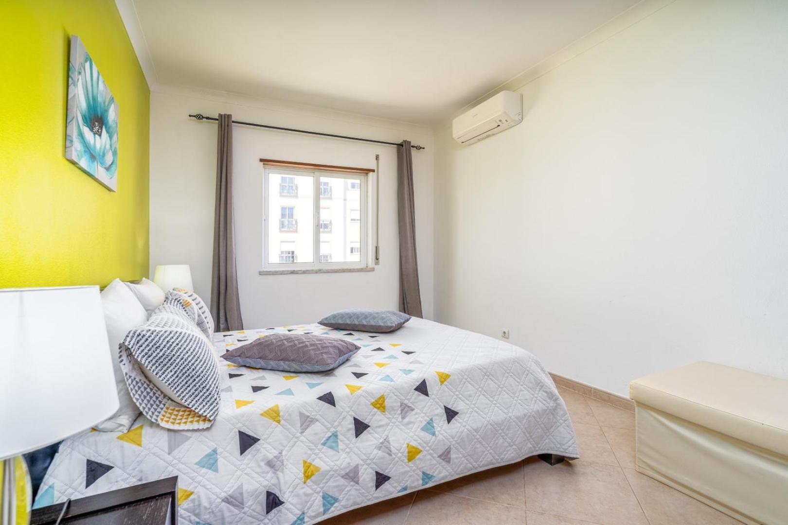 Two Bedroom - 110m2, Ac, Terrace, Wi-fi Lagos
