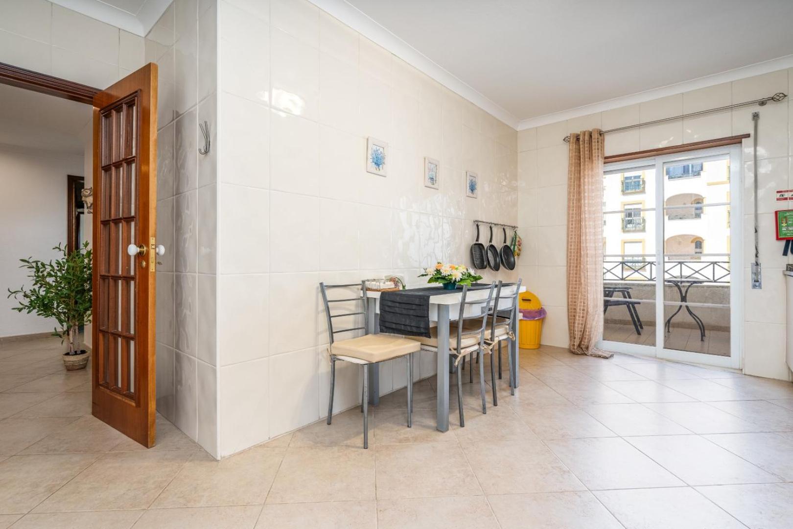 Two Bedroom - 110m2, Ac, Terrace, Wi-fi *